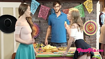 Preview 1 of Negro Vergon No Sabe Hacer Sexo - A StepFamily Celebrating Cinco De Mayo