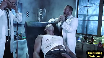 Preview 1 of Doctor And Patient Xxx3 Videos - Athletic bottom spitroasted by doctor before fisted in trio
