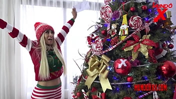 Preview 1 of Big Btt - Santa Claus arrives and fucks this blonde Argentinian hard in the ass MUNDOXXX.COM