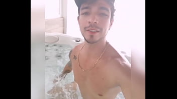 Preview 1 of Bf Vidos - Leo Bulgari Jacuzzi Cumshot