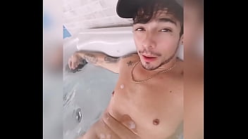 Preview 4 of Bf Vidos - Leo Bulgari Jacuzzi Cumshot
