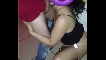 Preview 3 of Aghata N - Mi esposa recibe vergazos y SE pone a mamar delante de mi