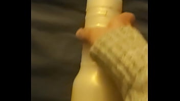 Preview 3 of Xxx Xlx Milk - Speeltje neuken