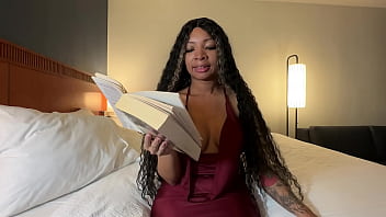 Preview 3 of Obfun Vibrator - Reading With Eva Paker