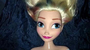 Preview 1 of Nadia Gul Xxxxx Xxx Video - Elsa Styling Head Doll 2