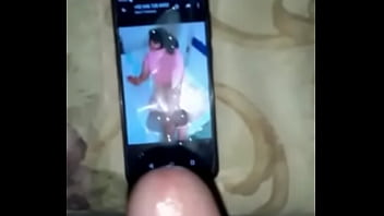 Preview 4 of Ins Falsche Loch - Cum tribute,  &iquest_Alguien m&aacute_s quiere uno?
