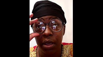 Preview 2 of 20 Minut Anal - Q&amp_A with SLUTTYMELANIN #17 a) What turns you OFF? b) [WWYP] Dildo or Vibrator?