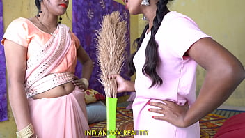 Preview 1 of Xxx Saniliwan Xxx - Indian step Family in Hindi Bhabhi XXX