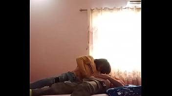 Preview 3 of Sindhi Girl Massage - Người t&igrave_nh mới gặp