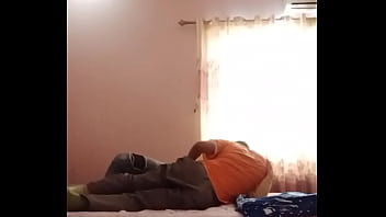 Preview 1 of Sindhi Girl Massage - Người t&igrave_nh mới gặp