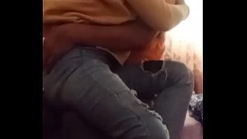Preview 4 of Sindhi Girl Massage - Người t&igrave_nh mới gặp