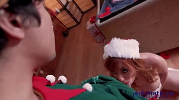 Preview 2 of Iraq Pussy - Jerkmate X-mas Compilation