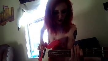 Preview 2 of 2 Sal Ki Ladki Ka Chudai - MellTheMilf Plays Bass Guitar Naked with Nipples laying on my Bass