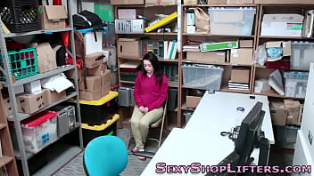 Preview 1 of White Yelow - Amateur thief gives head to cop