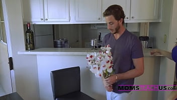 Preview 1 of Geil Am Blasen Im Pornokino - Dude Did You Actually Fuck My StepMom Too.. Oh Well