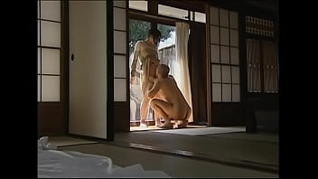 Preview 3 of Sunny Leone Usa Boy Xxx Video - 【ヘンリー塚本】必ずヌケる！秋のFAエロ本「兄貴と亭主で二股中」