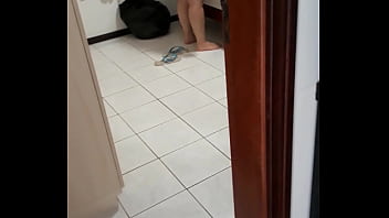 Preview 3 of Dillej Sex - Esposa gostosa se trocando ap&oacute_s o banho.