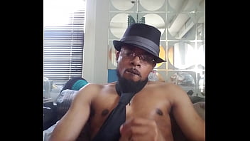 Preview 2 of Carmina Villaroel Nude - DuhG&Omega_D horny in black tie and hat need some sweet black pussy