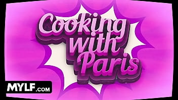 Preview 1 of Hot Sex Vidivodo - Mylf - Impressive Blonde Slut Paris Hilton Shares With Us Her Secret Ingredient For Perfect Meal