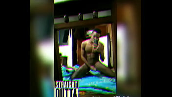 Preview 3 of Son Share Bed Mom - chico negro fitness masturba luego de entrenar