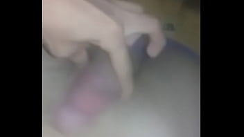 Preview 1 of Erika Smk - Vecino Hetero se graba para novia y le robo video de su movil