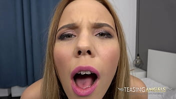 Preview 3 of Les Gros Sex - Hot housewife rides and strokes a special dildo until it cums on her chest