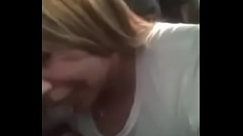Preview 4 of Xxcmovei - Tragando leche de mi l&iacute_der en su auto