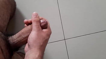 Preview 2 of Mom Pounded From Son - Punhetando e soltando jatos de porra