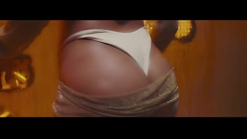 Preview 4 of Il Okul - Karol G - Culo en videoclip - Tremendo culo en canci&oacute_n - Tanguita blanco y enorme trasero
