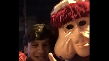 Preview 2 of Search Farst Tim 18 Yre - Jovem sapeca botou o Fof&atilde_o pra mamar