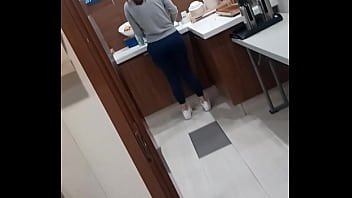 Preview 2 of Chibolin Ava - Ass candid big