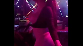 Preview 2 of Arabic Sexvideo - ME INVITARON A UNA FIESTA Y ME PUSE UN VESTIDO SENSUAL Y ME ENCANTO QUE ME GRABARAN