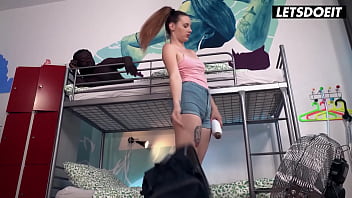 Preview 1 of Nuw Saxy Video - Adventurous Czech Babe Elena Vega Fucked Deep By BBC - HORNY HOSTEL