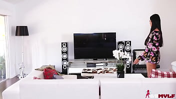Preview 1 of Bombb Sex - Anissa Kate In Busty Milf Nest Nut Lover