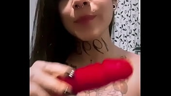 Preview 1 of Bel Ami Vintage Harry Reems Full - Safadinha adora provocar