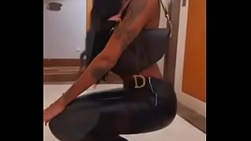 Preview 2 of Class Sex Vedio - Super model Ana