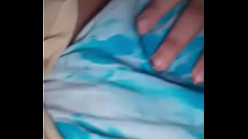 Preview 4 of Yengesini Mutfakta Sikiyor - Azul