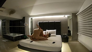 Preview 3 of Interracial Group Sex - Camara Oculta Santa Claus Me Envia mi regalo de Navidad No use Condon A&ntilde_o Nuevo Vida Nueva en Medellin colombia
