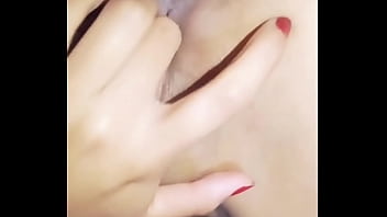 Preview 3 of Wwwxxxmom And Sun Bf Video Ss - Chica hot se corre al tocarse