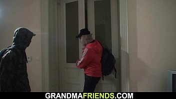 Preview 1 of Son Masturbate Infront Of Mom