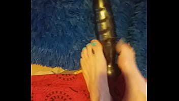 Preview 1 of Super Blood - Feet and toys