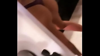 Preview 3 of Israeli Movie - Who&#039_s want fuck my fat ass