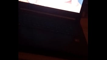 Preview 4 of Busy Japanese Mom - viendo xvideos y masturbandome
