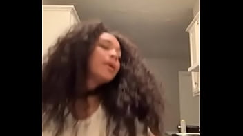 Preview 2 of Mom Hot In Hotal - Thick redbone twerking who is she?