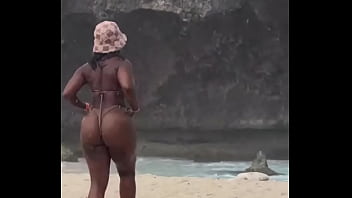 Preview 4 of Not Boy - PROSTITUTA COLOMBIANA BIKINI