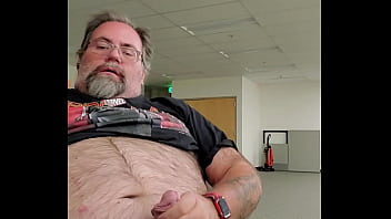 Preview 1 of Beasty Sex - Jerking off at work