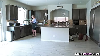 Preview 1 of Wexxxx Viode - Dee Williams takes Quinton&#039_s cock in all her three holes