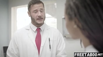 Preview 1 of Hindi Sxy Vidoes - Ebony Athlete Kira Noir Gets Tricked Into Sex By Perv Doctor Without Knowing - Full Movie On FreeTaboo.Net