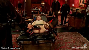 Preview 3 of Lesbian Ngocok Memek Sanpe Crot - Service sluts made fuck at bdsm party