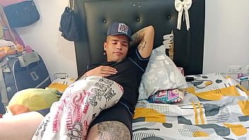 Preview 1 of Orang Jepun Sex - Que Rico Como me Folla Mi Hermanastro en mi cuarto